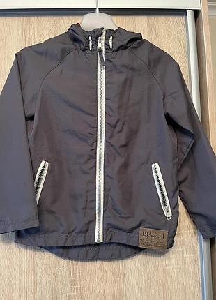 Легкая ветровка 116 размер