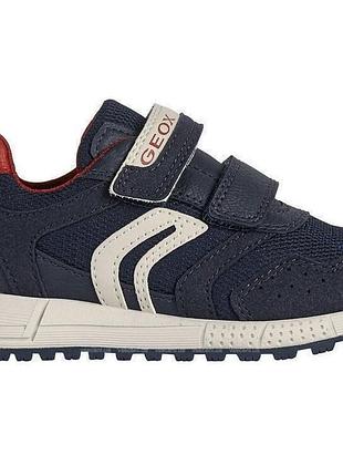 Кроссовки geox