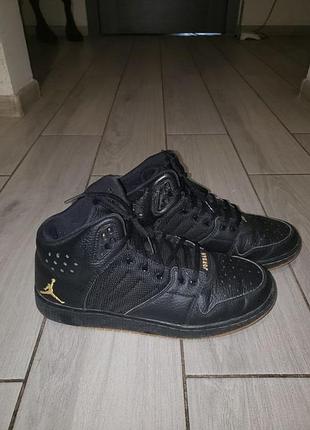 Кроссовки jordan кожа