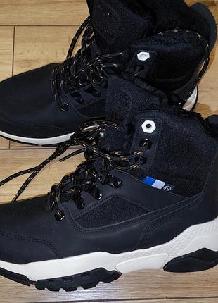 Ботинки треккинговые спортивные высокие на шнурках