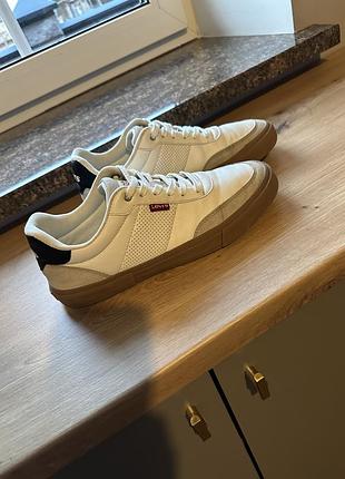 Шкіряні кеди