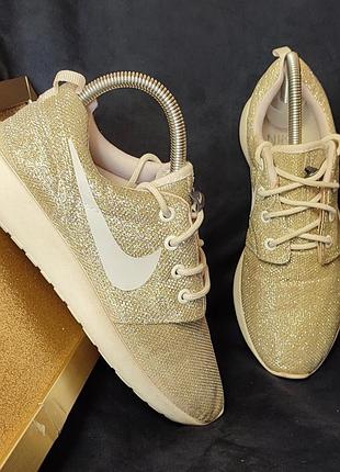 (15) кроссовки женские блестящие. размер 38 стельки 24 см