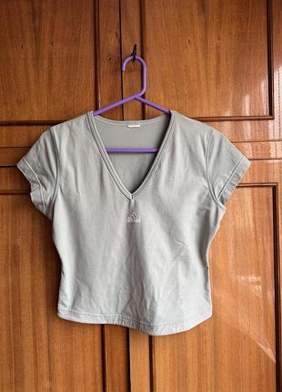 Жіноча футболка