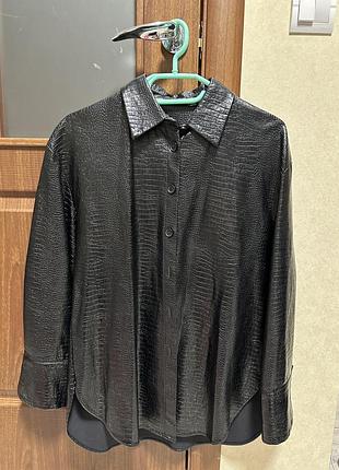 Кожаная рубашка змеиный крокодиловый принт