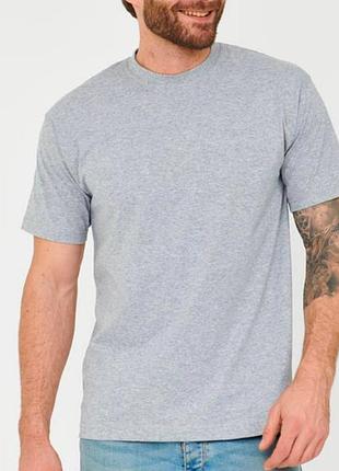 Чоловіча футболка