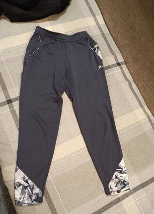 Спортивные леггинсы