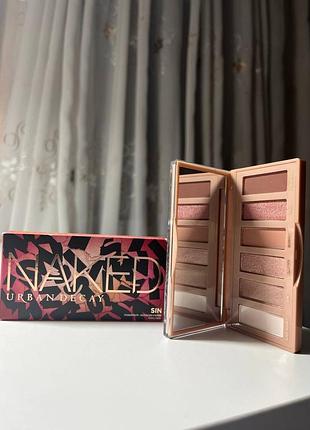 Urban decay naked ultimate basics eyeshadow palette