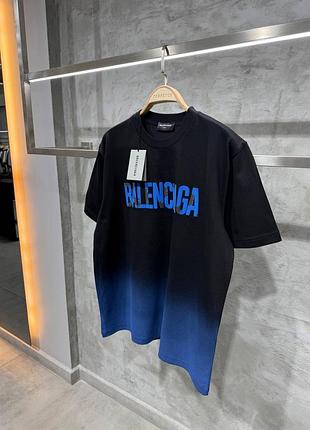 Брендові футболки