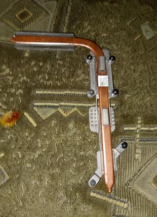 Ноутбучный теплоотвод охлаждение процессора и видеочипсета видеокарты