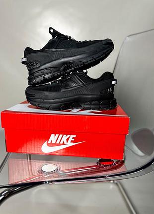 Nike zoom vomero roam "black"