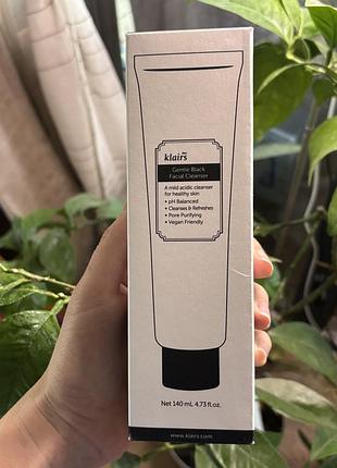 Засіб для делікатного очищення обличчя dear, klairs gentle black facial cleanser, 140 мл