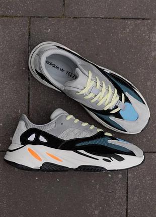Adidas yeezy boost 700 wave runner solid