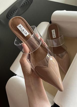 Женские босоножки alaia