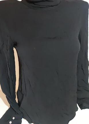 Блуза нарядная mango с бриллиантовыми пуговицами