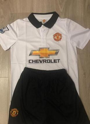 Футбольная форма распродаж