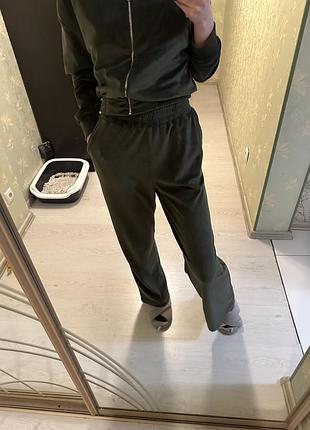 Велюровый спортивный костюм swash