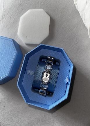Часы swarovski