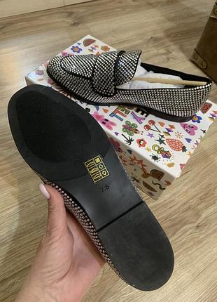 Лофери jeffrey campbell розмір 38.