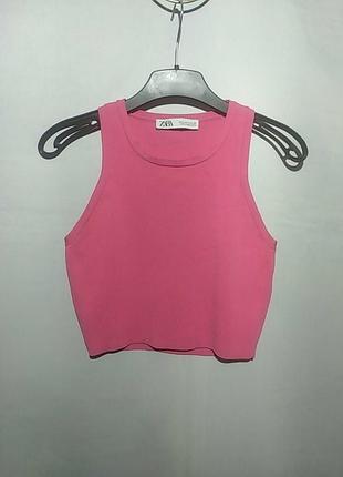 Кроп топ рожевого кольору щильний трикотаж розмір m дешево