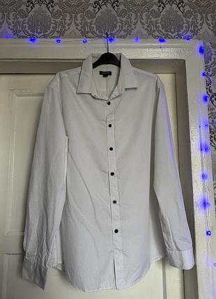 Классическая мужская рубашка