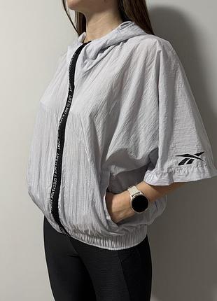 Спортивная кофта с укороченными рукавами reebok