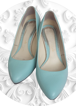 Кожаные туфли 36 р. с широким каблуком бирюзово-мятные