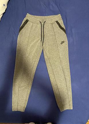 Спортивные штаны деми nike - s, m