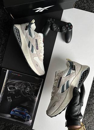 Reebok classic leather hexalite white grey beige 9