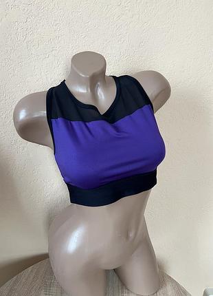 Спортивний топ