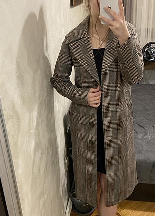 Неймовірне жіноче пальто