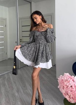 Сукня коротка