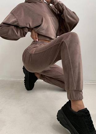 Супер комфотні велюрові костюми