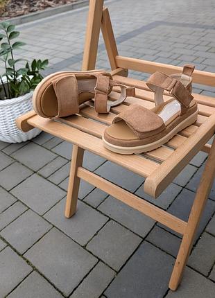 Босоножки для девочки