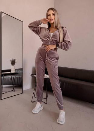 Велюровий костюм з короткою кофтою на блискавці, велика палітра кольорів