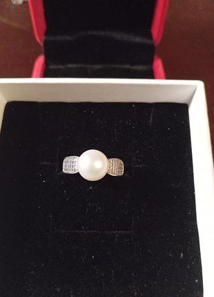 Кольцо,размер18.0-18.5