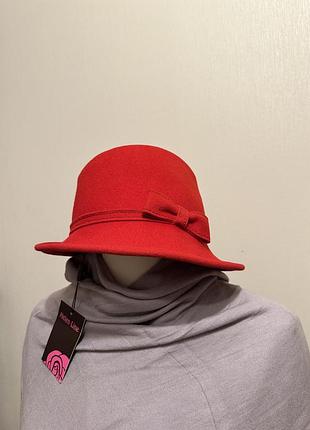 Капелюх жіночий