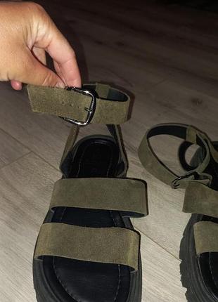 Сандалі босоніжки 2