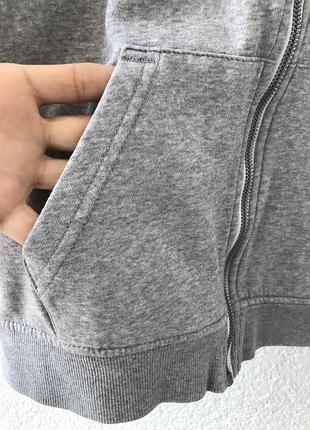 Базовая спортивная кофта на молнии 6