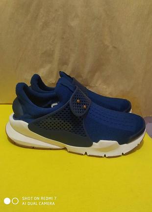 Кросівки nike wmns sock dart