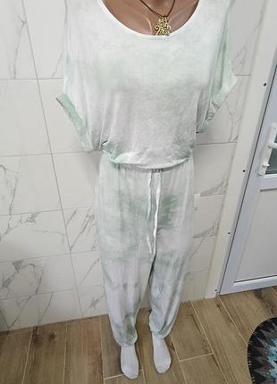 Натуральный комбенизон 54-56.