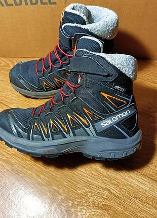 Высокие термо ботинки хайтопы salomon waterproof. кроссовки. деми. 34-размер. 21 см.