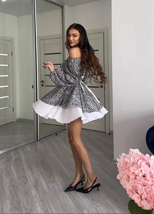 Шикарное / нарядное / молодежное / вечернее платье в двух цветах