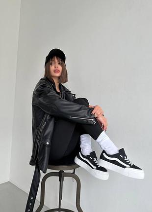 Кеды женские из нубука черного цвета