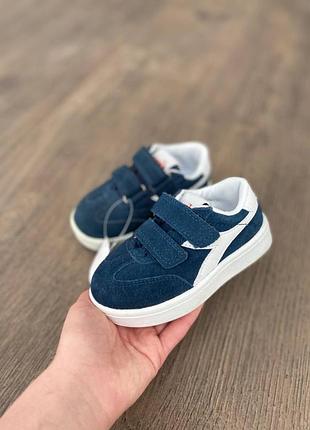 Кроссовки кожаные оригинал diadora гг.22
