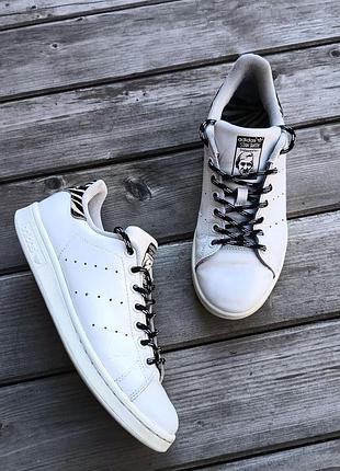 Хорошие кроссовки. кроссовки - adidas. кроссовки (39р) оригинальные кроссовки adidas. adidas