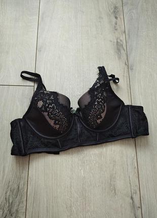 Бюстгальтер