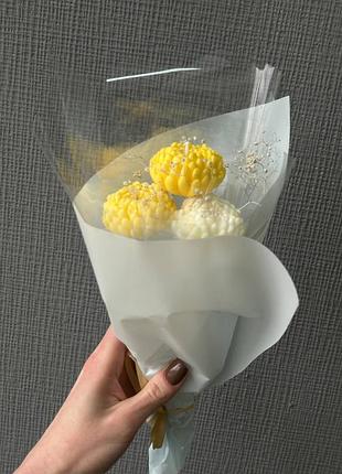 Букет из свечей3 фото