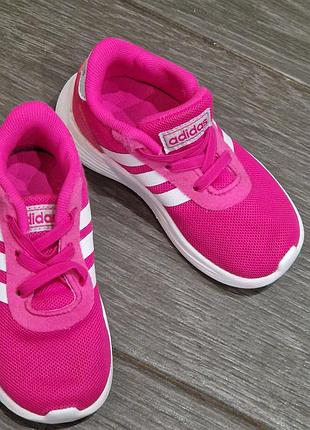 Кроссовки adidas