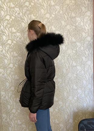 Тепла зимова куртка  задарма