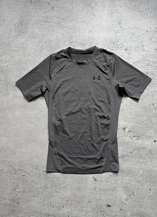 Мужская компрессионная футболка under armour размер м
